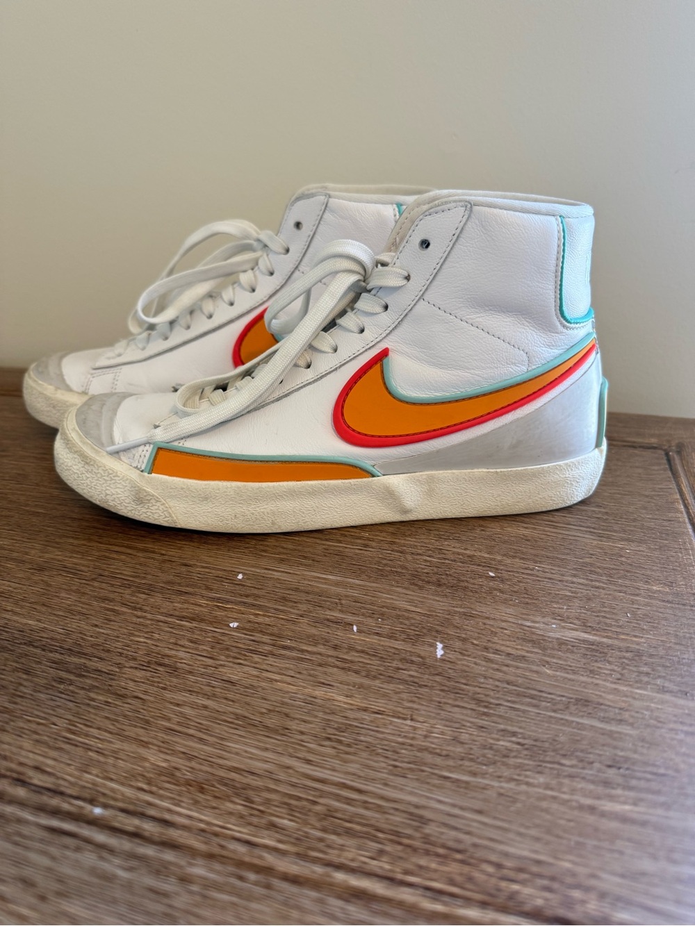 Nike Blazer mid ‘77 infinite ‘White Kumquat’ Women’s Size 9